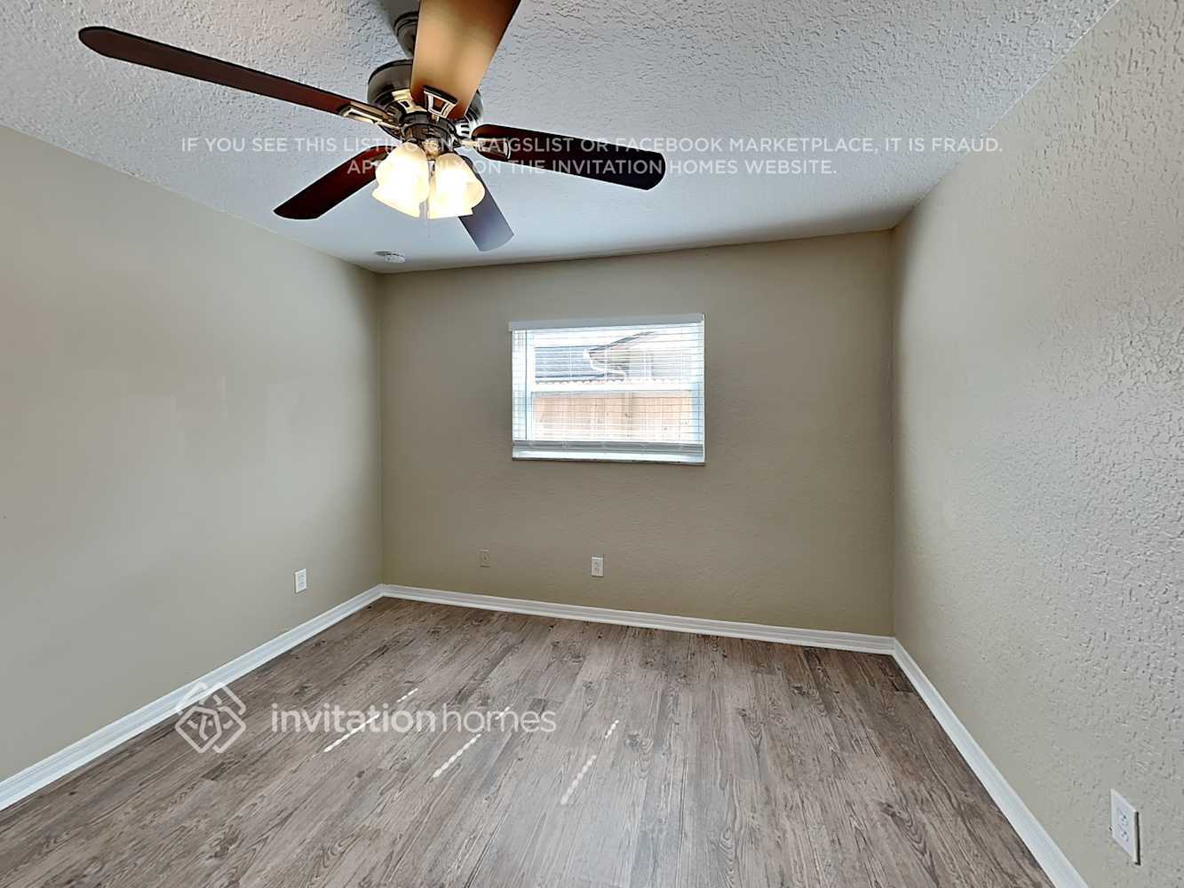 Building Photo - 1410 Stonehaven Way