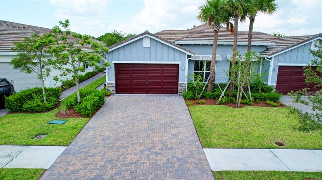 Building Photo - 19647 Weathervane Way