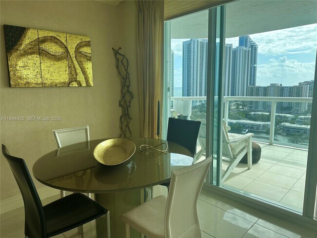 Building Photo - 16500 Collins Ave