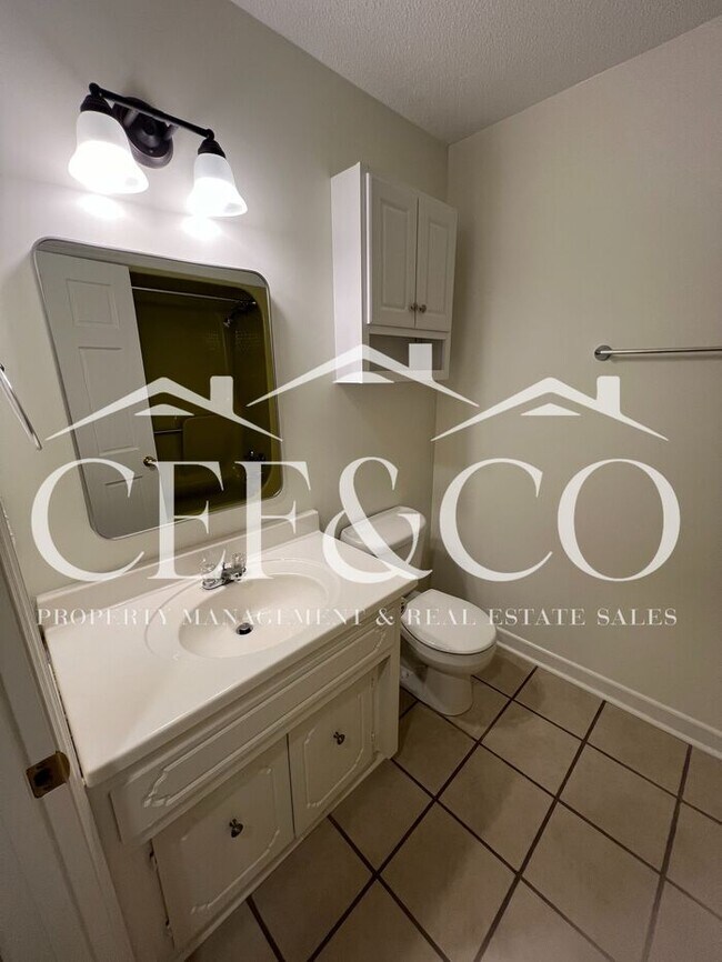 Building Photo - 225 State Rd S-42-9747