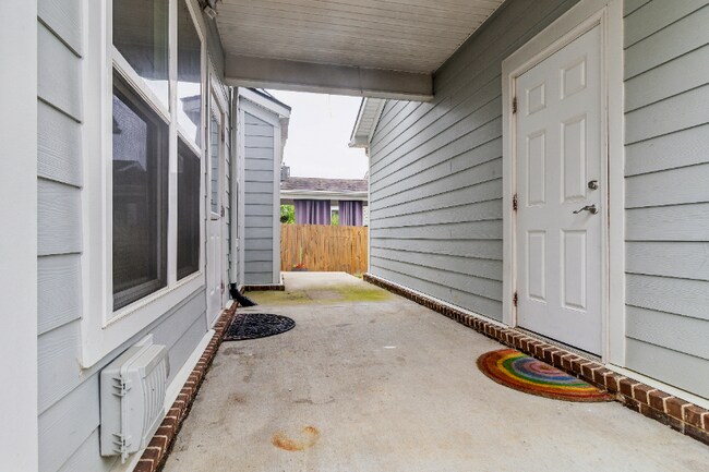 Building Photo - 1162 Amelia Park Dr