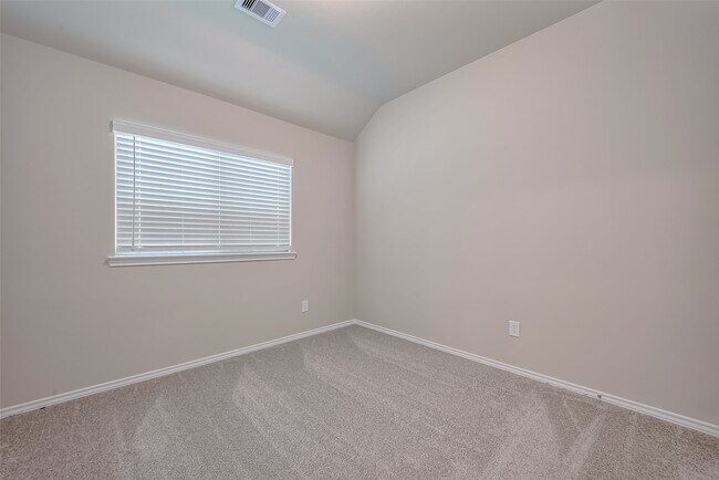 Building Photo - 31953 Retama Rnch Dr