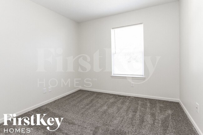 Building Photo - 1573 Winding Creek Trail