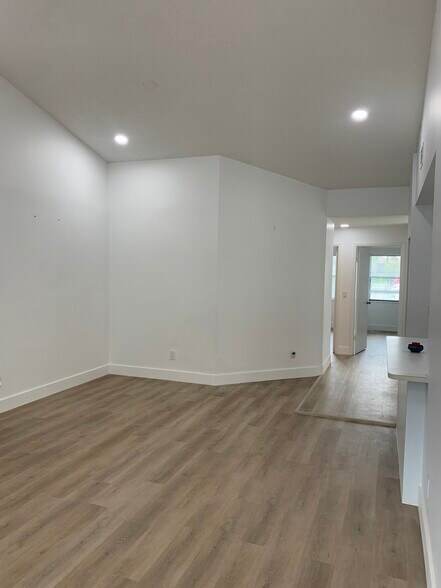 2025 SO FLO Real Estate Group 3532 NW 95th Terr - 3532 NW 95th Ter