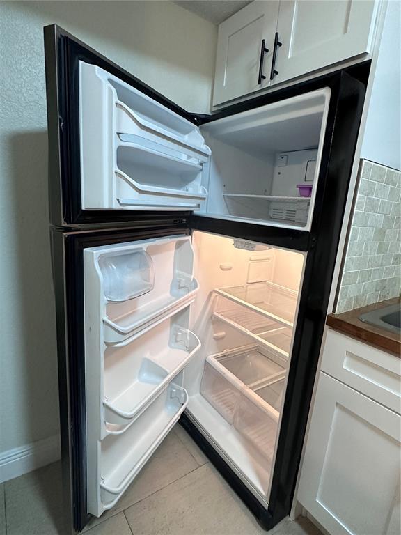 Building Photo - 2216 Grand Cayman Ct