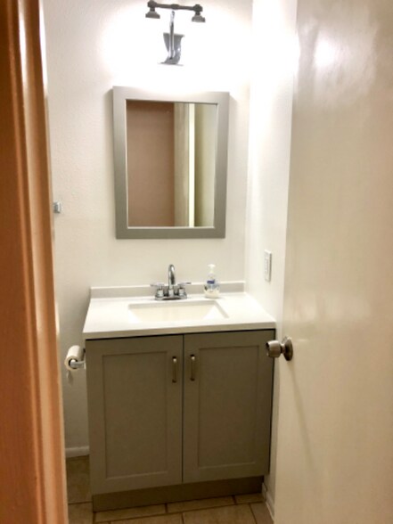 Building Photo - 6822 Cypress Mist Dr