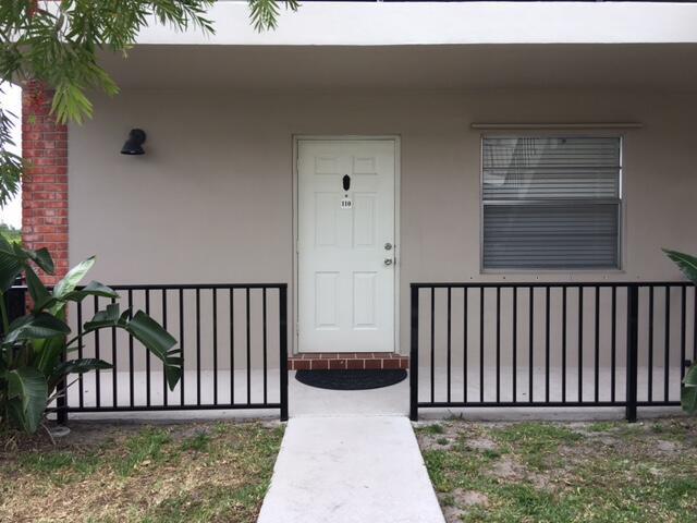 Primary Photo - 1210 Old Boynton Road