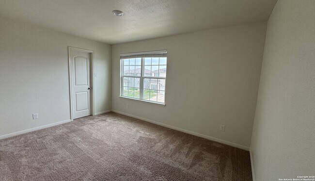 Building Photo - 3146 Gilbert Garden