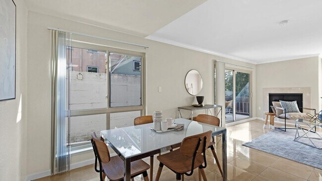 Building Photo - 66 Fairmount Ave