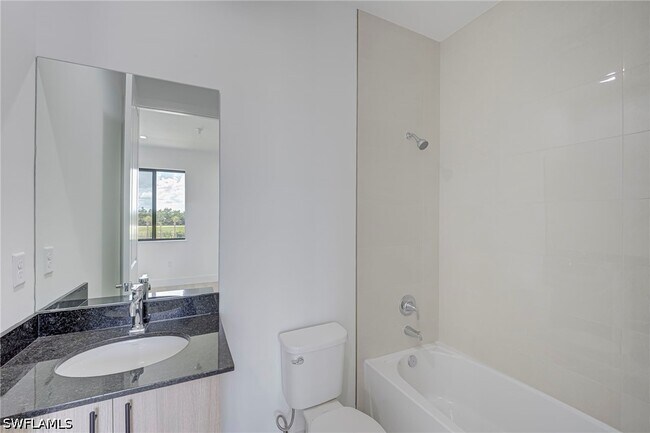 Building Photo - 4775 Quercia Dr