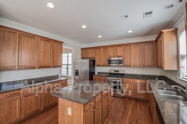 Building Photo - 311 Cypress Hill Ct