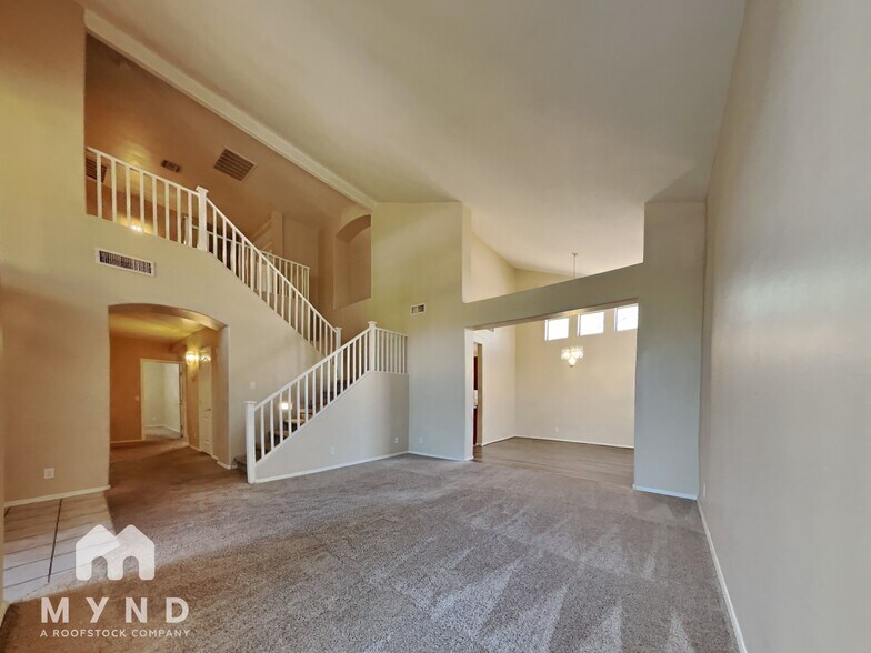Building Photo - 4109 E Aspen Way