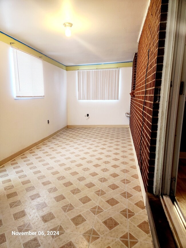 Building Photo - 443 Galena St