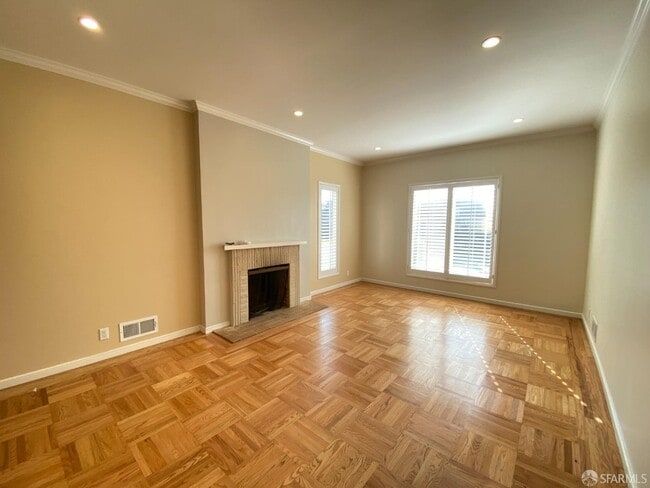 Building Photo - 60 Westdale Ave