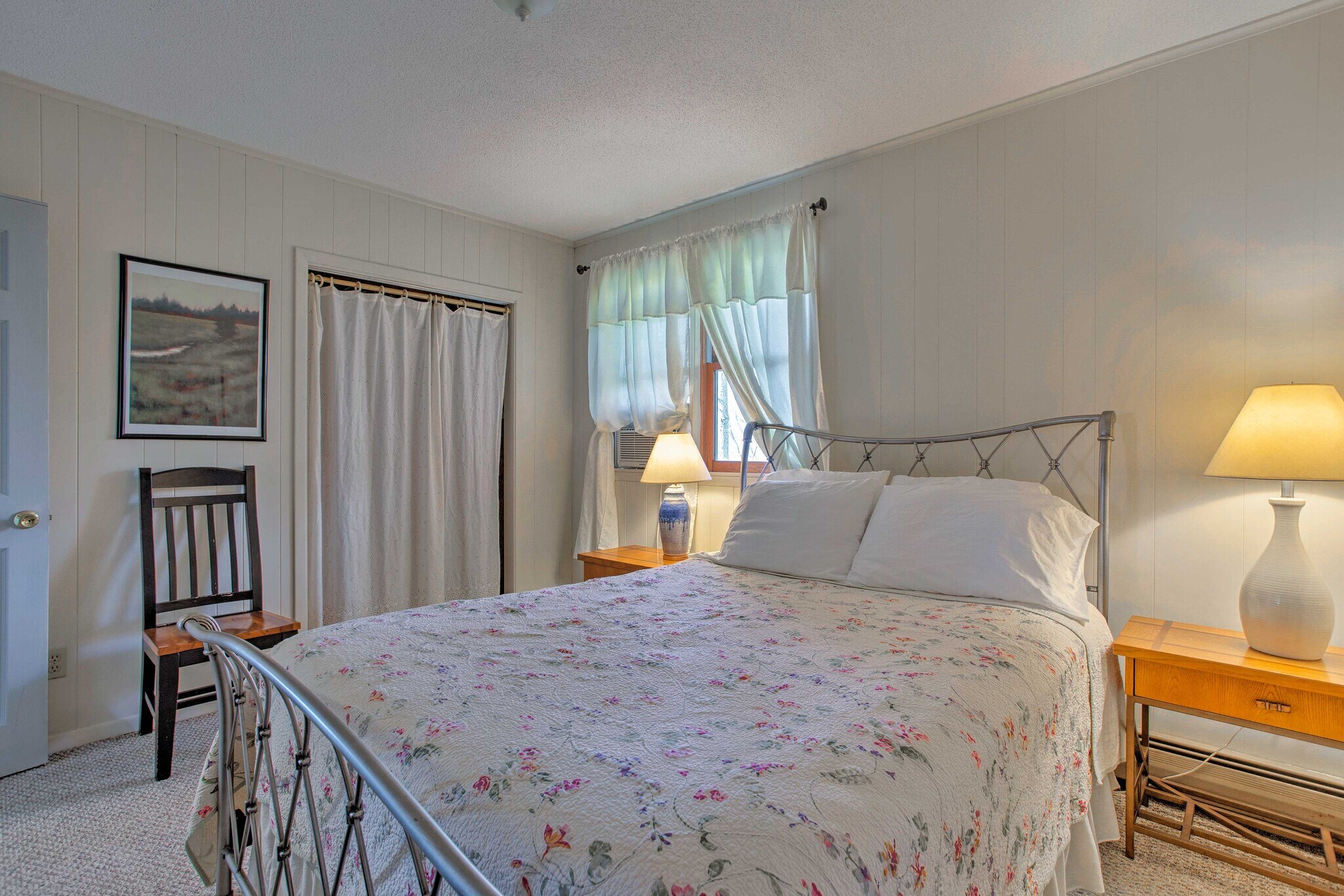 Lower level queen - 1225 Becky Mountain Road