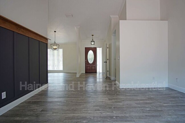 Building Photo - 4645 Saddle Creek Pl