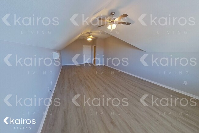 Building Photo - 8110 City View Dr.