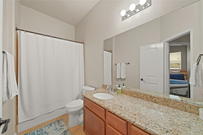 Building Photo - 2402 Via Montesano