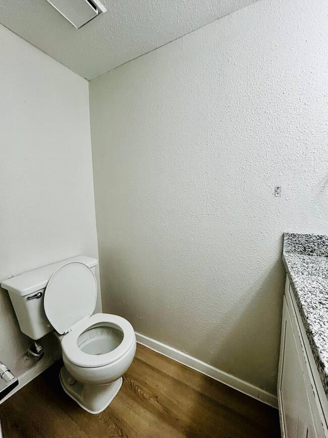 Building Photo - 1818 River Crossing Cir
