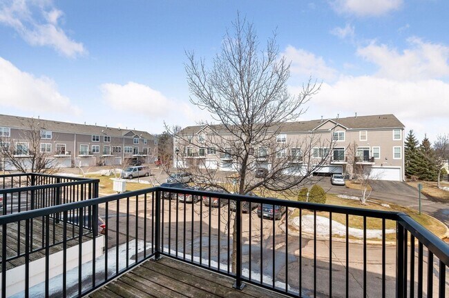 Building Photo - 7601 Elm Grove Cir