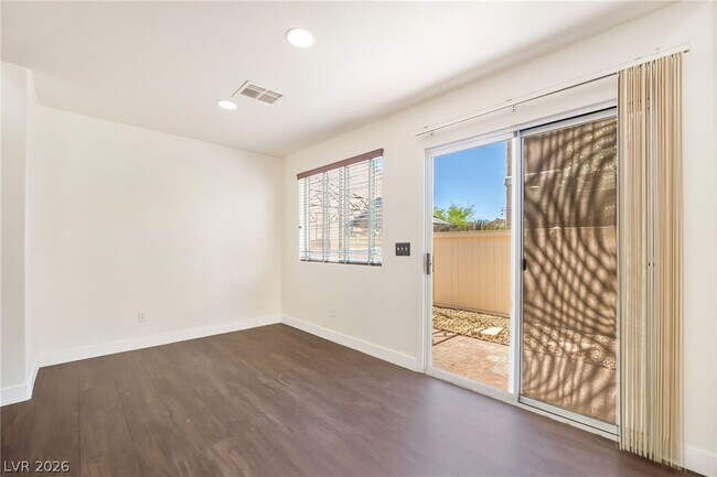 Building Photo - 7858 Windhamridge Dr