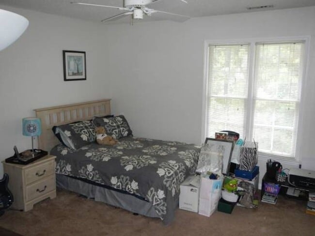 Building Photo - Durham / 2BR Townhouse of Pope Rd AVAIL