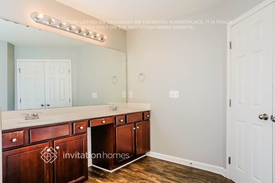 Building Photo - 2909 Witterton Pl