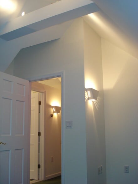 Building Photo - 18 Berrian Pl