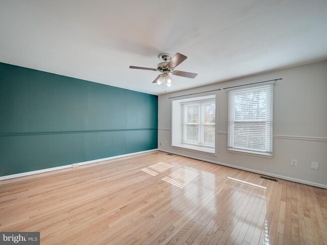 Building Photo - 6191 Little Valley Way