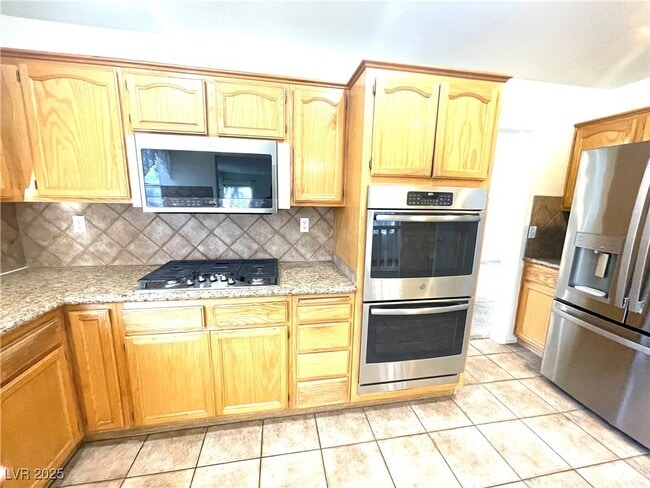 Building Photo - 2253 Pine Forest Ct