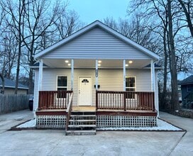 Building Photo - 1102 Range Line St