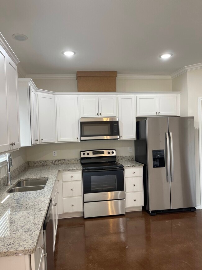 Primary Photo - Hallsville