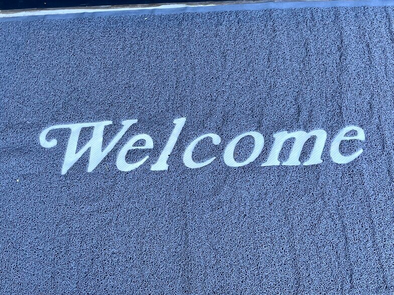 Welcome - 7718 Sedan Ave