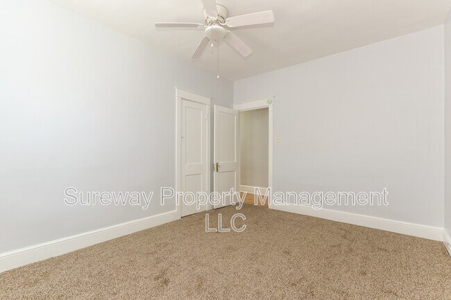 Building Photo - 139 E Plumstead Ave