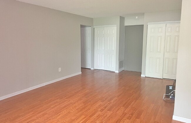 Interior Photo - Spyglass