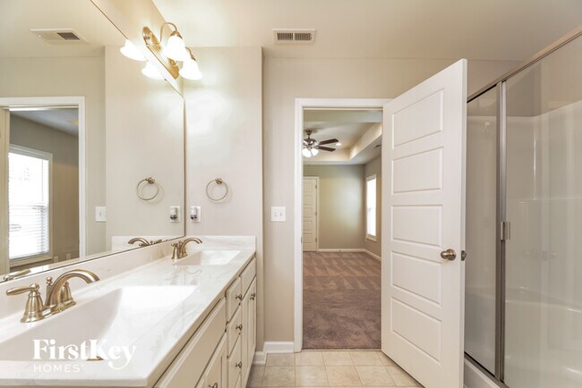 Building Photo - 187 Crawford Pkwy