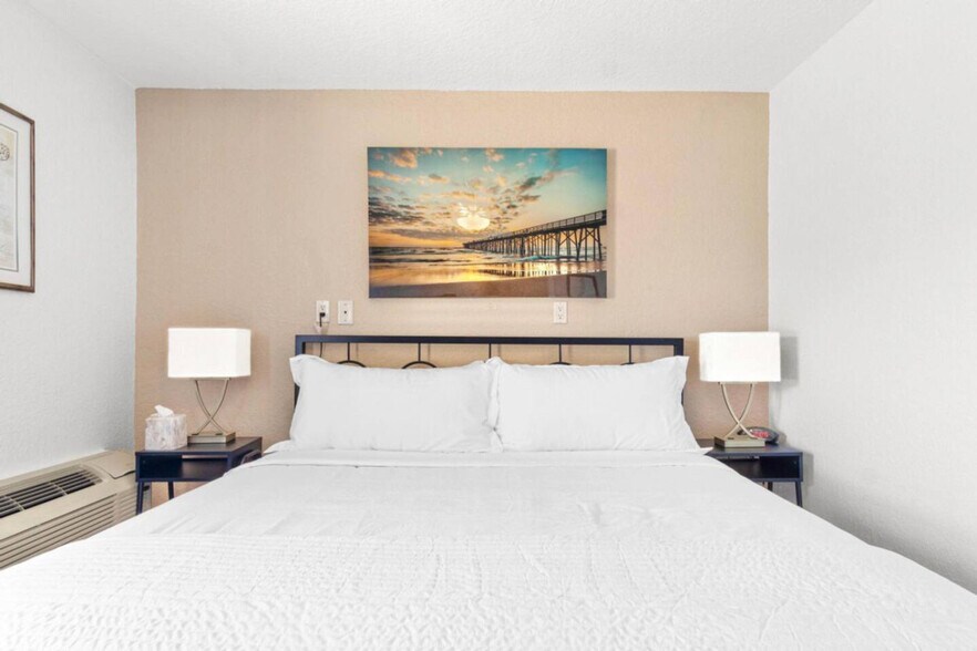 Building Photo - 1420 Bayshore Blvd