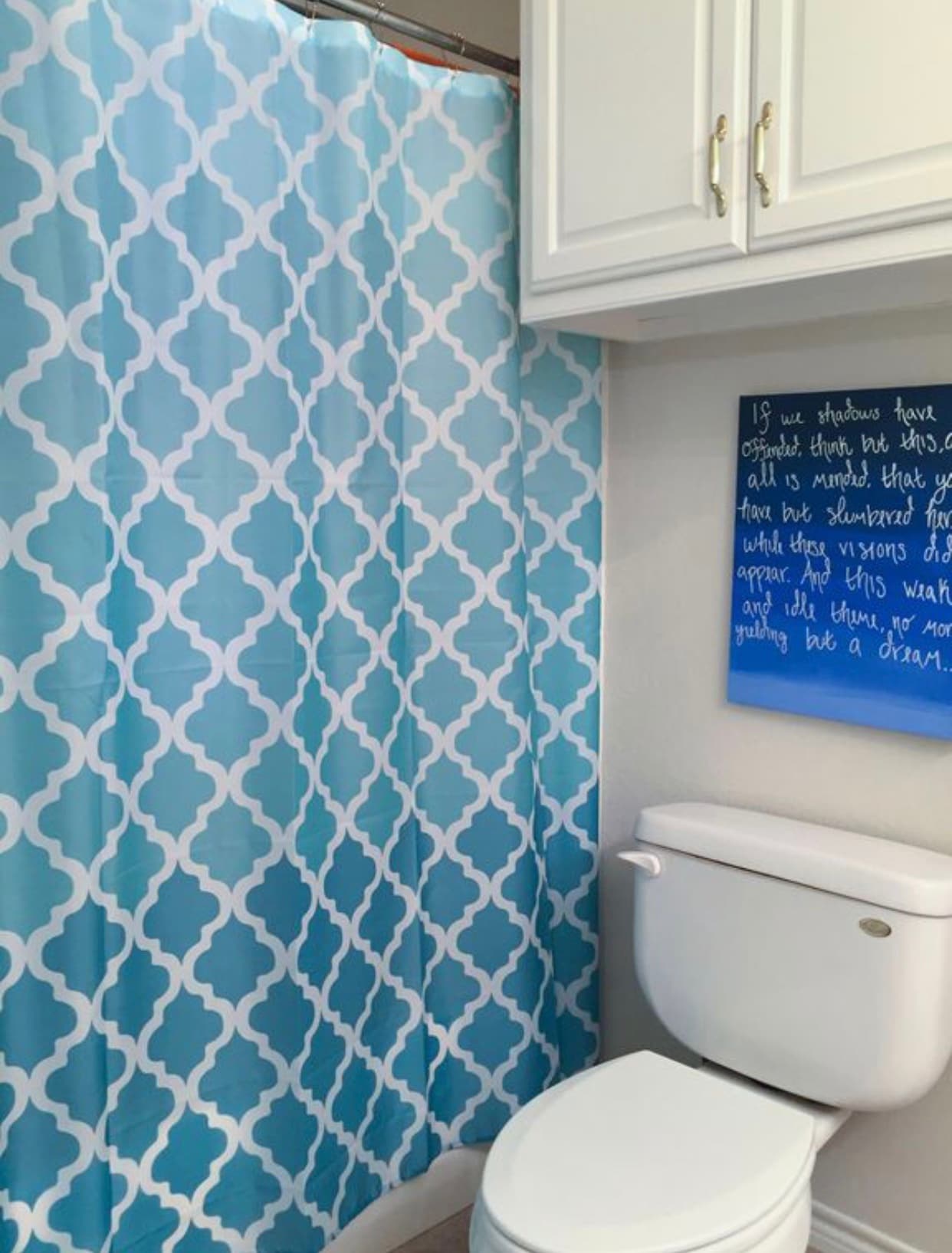 Full Bathroom for Bedroom 2 - 505 9th Ave B