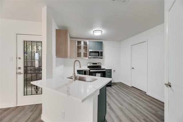 Building Photo - 812 Isla Verde Plaza