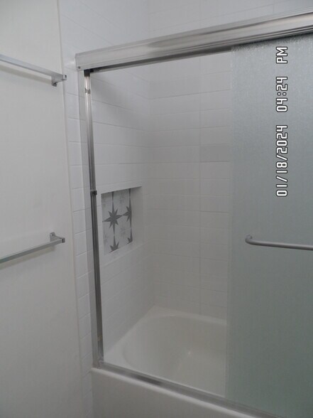 Building Photo - 1214 Manchester St