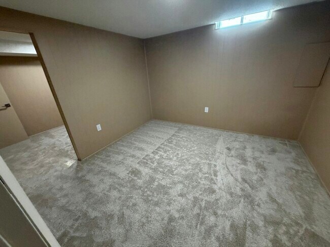 Building Photo - 1402 Morgantown