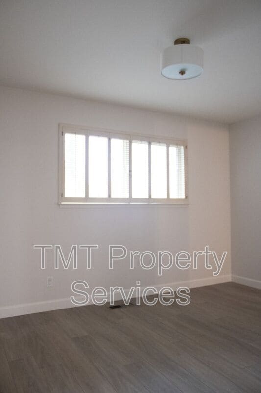 Building Photo - 6940 McQuillan Cir