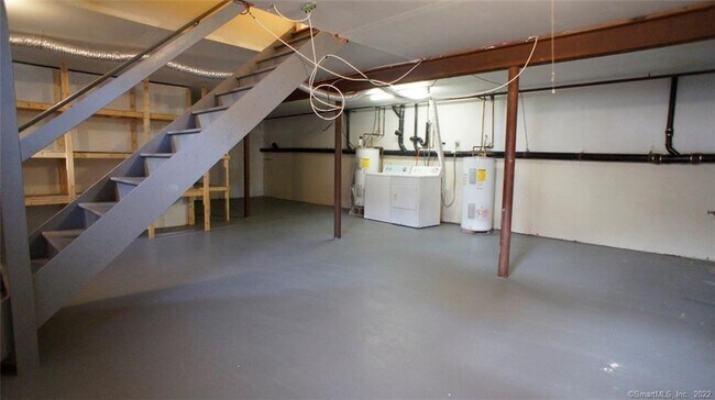 Building Photo - 24 Ferris Ave