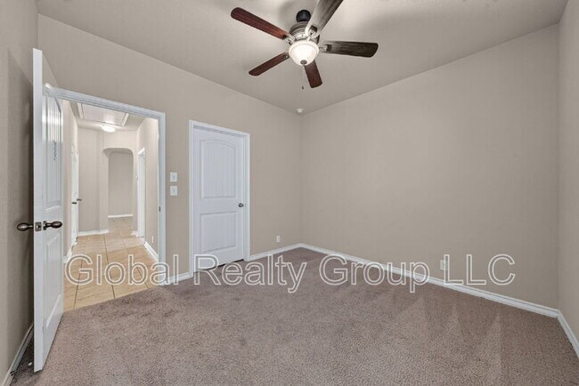 Building Photo - 14918 Goldfinch Wy