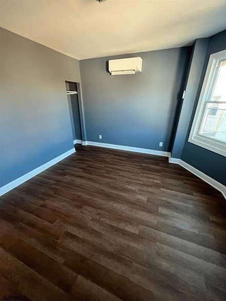 Building Photo - 2506 Tindaro Ter