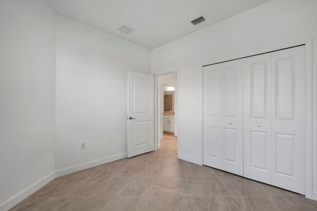 Building Photo - 14107 Winding Cedar Wy