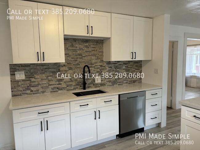 Building Photo - Charming 2 Bedroom Cottage in Nice Salt La...