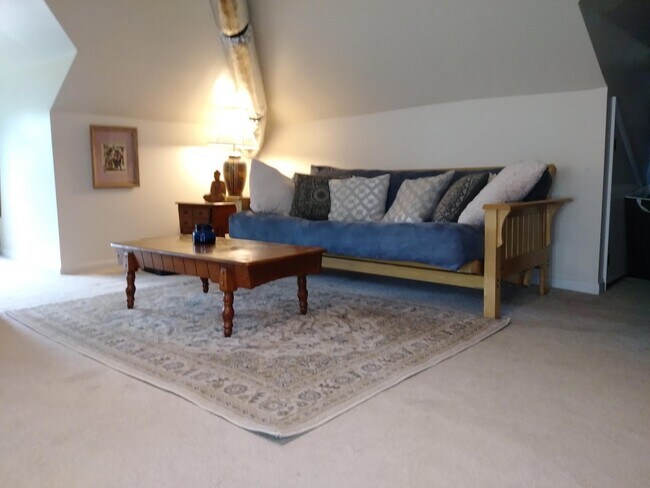 Building Photo - 1843 Oxford Ave SW