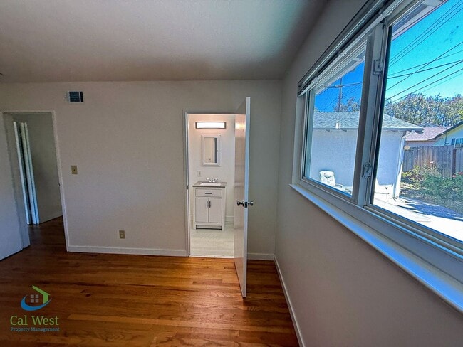 Building Photo - 3174 Colfax Ct
