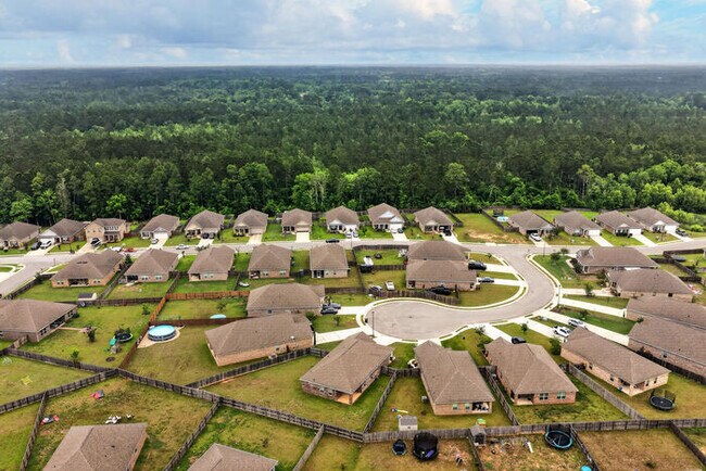 Building Photo - 15610 Ridge Ct